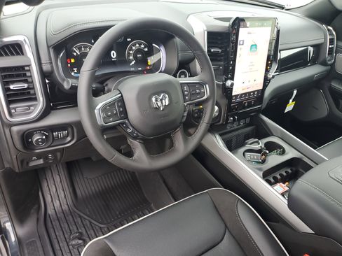 New 2026 RAM 1500 Laramie w/ Night Edition image 17