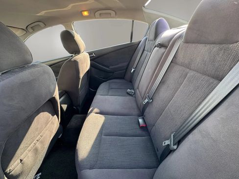 Used 2012 Nissan Altima 2.5 S FWD image 12