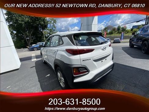 Used 2021 Hyundai Kona SE FWD image 3