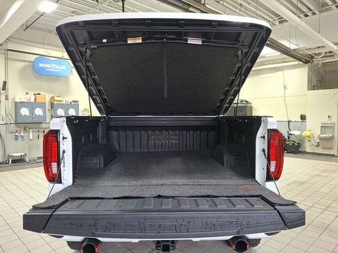 New 2026 GMC Sierra 1500 AT4 w/ AT4 Premium Package image 21