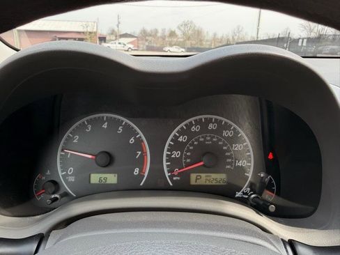 Used 2010 Toyota Corolla Base image 16