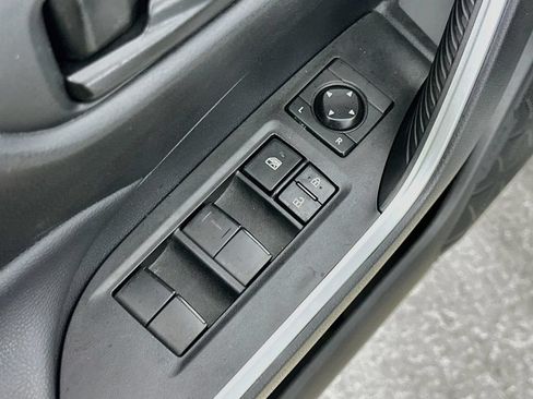 Used 2024 Toyota RAV4 LE AWD/4WD image 20