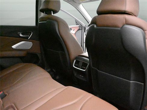 Used 2024 Acura RDX SH-AWD w/ Technology Package image 21