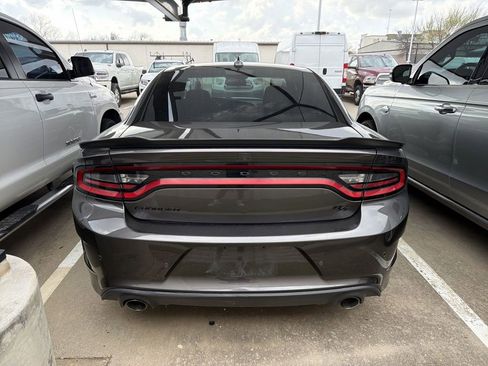 Used 2023 Dodge Charger R/T w/ Blacktop Package image 4