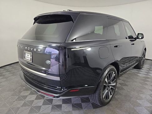 Used 2023 Land Rover Range Rover SE AWD/4WD image 5