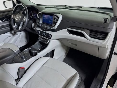 Used 2022 GMC Terrain SLT w/ Infotainment Package II FWD image 28