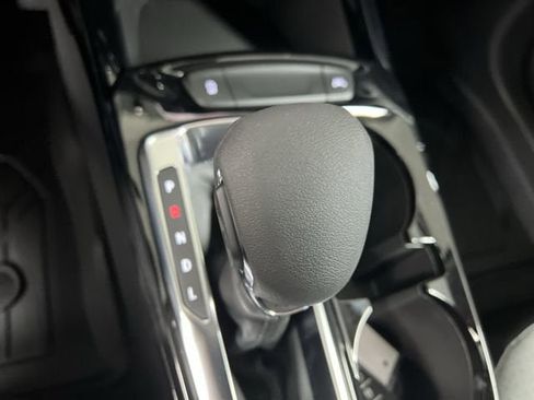 New 2026 Chevrolet Trax LT w/ Driver Confidence Package FWD image 15