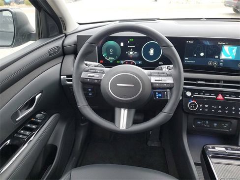 New 2026 Hyundai Tucson Limited image 9