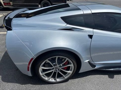Used 2017 Chevrolet Corvette Grand Sport RWD image 5