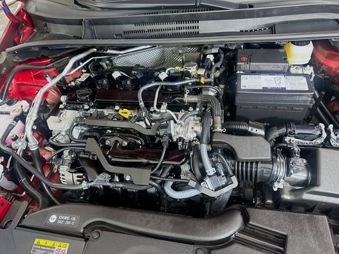 Used 2026 Toyota Corolla SE w/ SE Package FWD image 29