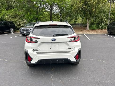 Used 2026 Subaru Crosstrek 2.0i Premium AWD/4WD image 4