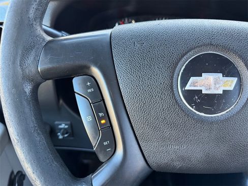 Used 2015 Chevrolet Express 3500 w/ Shuttle Bus Package image 22