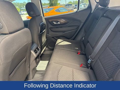 Used 2020 GMC Terrain SLE w/ Driver Convenience Package FWD image 15
