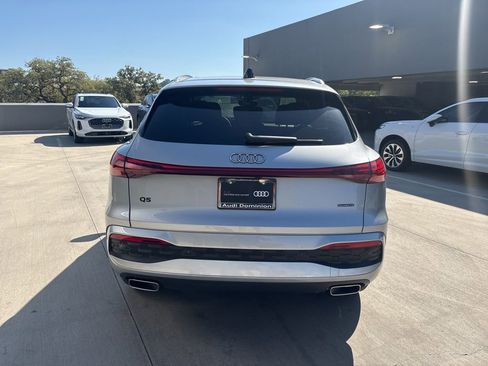 Used 2025 Audi Q5 Premium Plus w/ Premium Plus AWD/4WD image 7