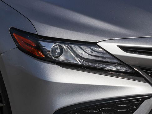 Used 2021 Toyota Camry XSE w/ Navigation Upgrade Package FWD image 10