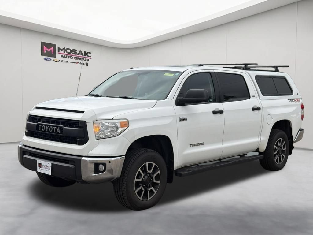Used 2016 Toyota Tundra SR5 AWD/4WD image 4