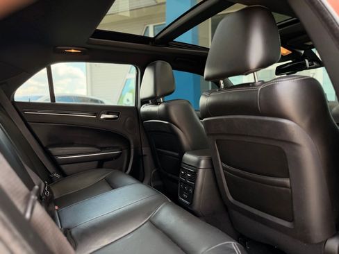 Used 2021 Chrysler 300 S w/ S Model Appearance Package RWD image 34