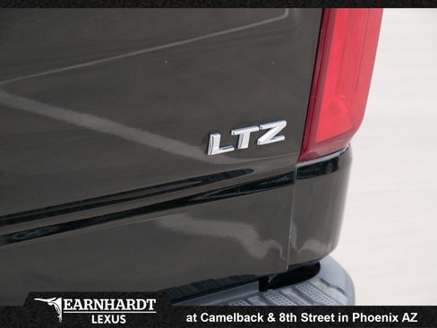 Used 2022 Chevrolet Silverado 1500 LTZ w/ Technology Package image 7