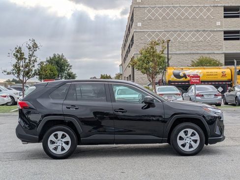 Used 2025 Toyota RAV4 LE FWD image 4