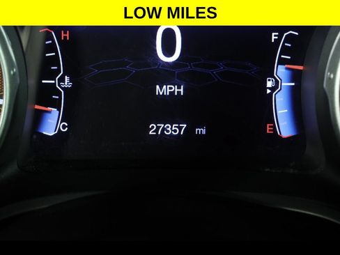 Used 2021 Jeep Compass Latitude w/ Convenience Group AWD/4WD image 4