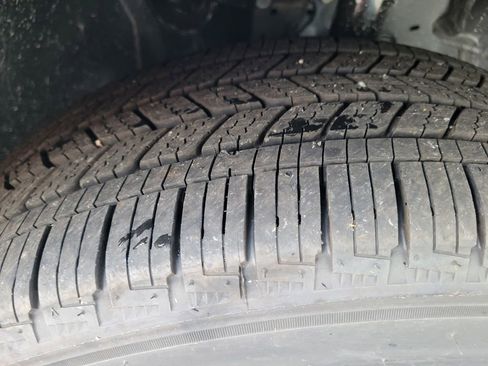 New 2026 Nissan Kicks SR w/ Cold Weather Package image 12