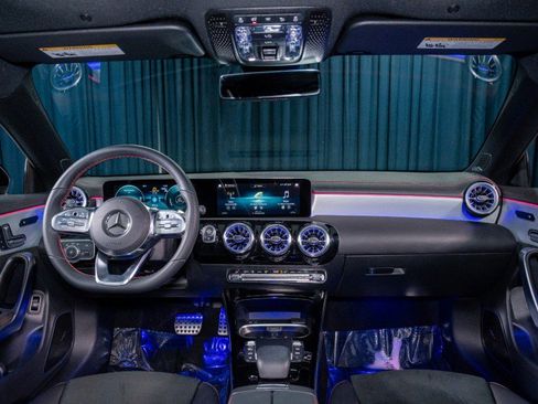 Certified 2023 Mercedes-Benz CLA 250 image 26