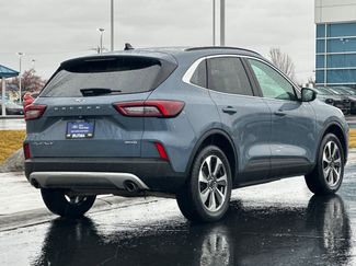 Certified 2025 Ford Escape Platinum video 2