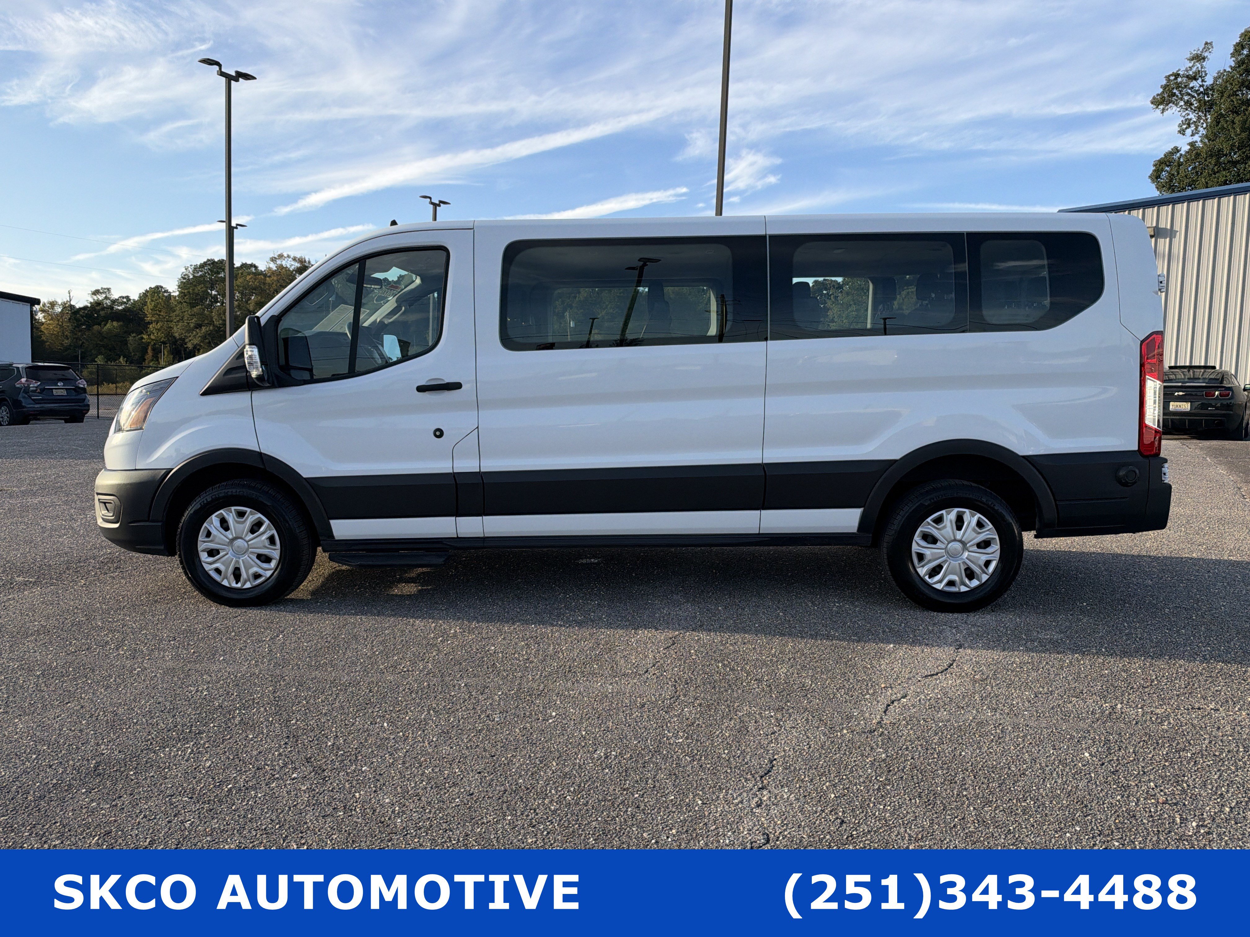 Used 2023 Ford Transit 350 XL RWD image 2