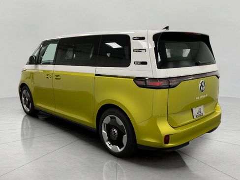 New 2025 Volkswagen ID. Buzz Pro S Plus AWD/4WD image 7