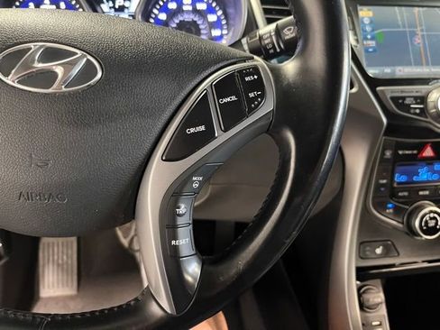 Used 2015 Hyundai Elantra Limited w/ Option Group 05 image 27