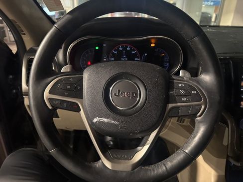 Used 2015 Jeep Grand Cherokee Limited image 7