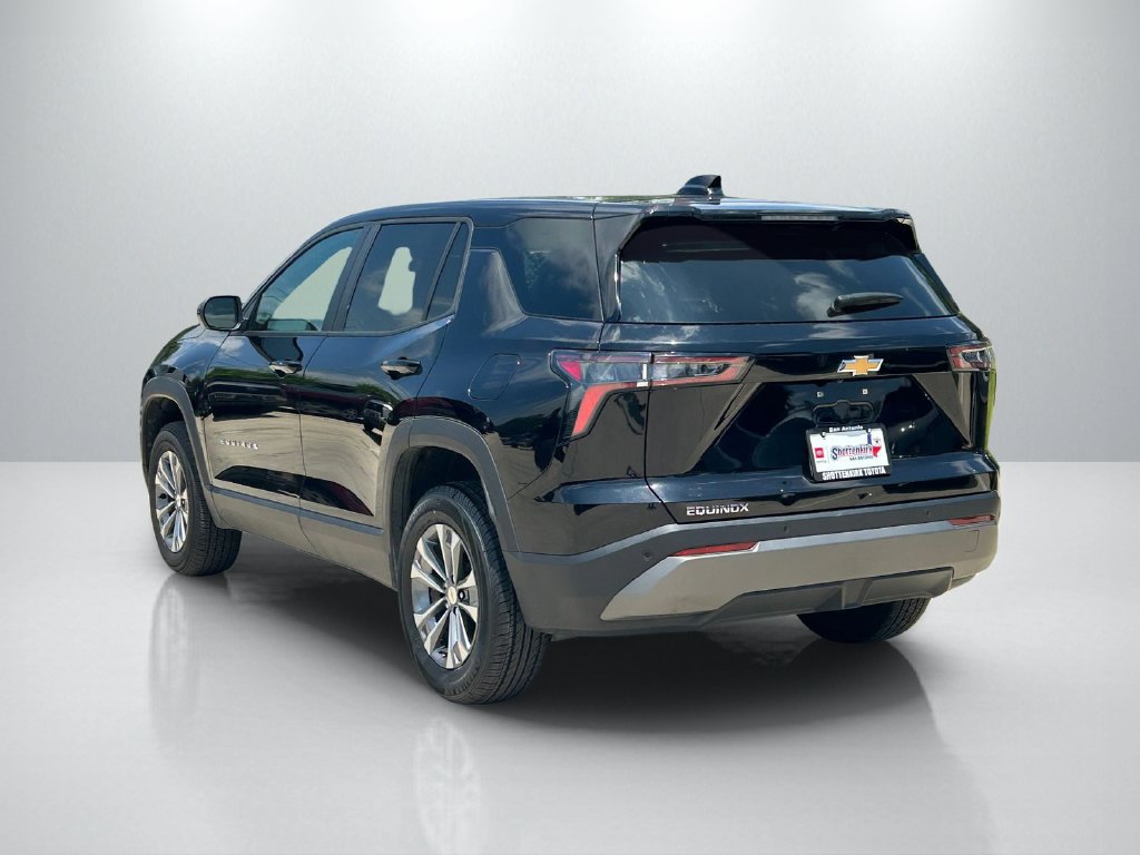 Used 2026 Chevrolet Equinox LT FWD image 7