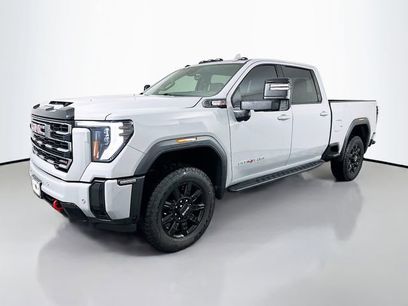 Used 2025 GMC Sierra 2500 AT4 w/ AT4 Premium Plus Package