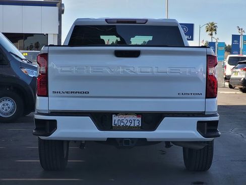 Used 2023 Chevrolet Silverado 1500 Custom image 5