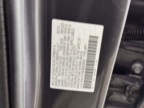 Used 2024 Honda Pilot EX-L image 16