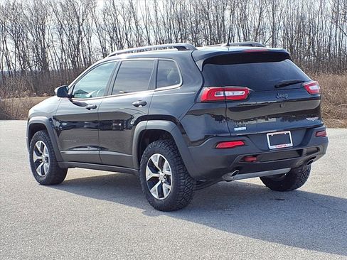 Used 2016 Jeep Cherokee Trailhawk image 26