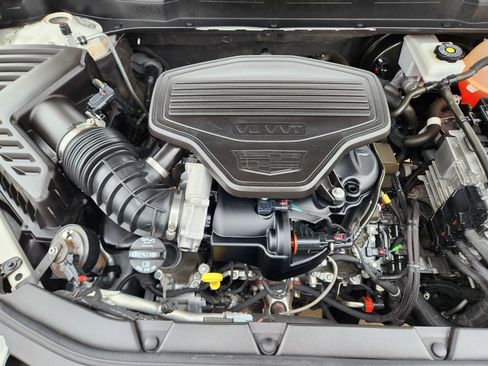 Used 2021 Cadillac XT5 Premium Luxury w/ Platinum Package image 41