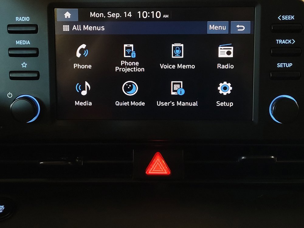 Used 2025 Hyundai Elantra Sport FWD image 25
