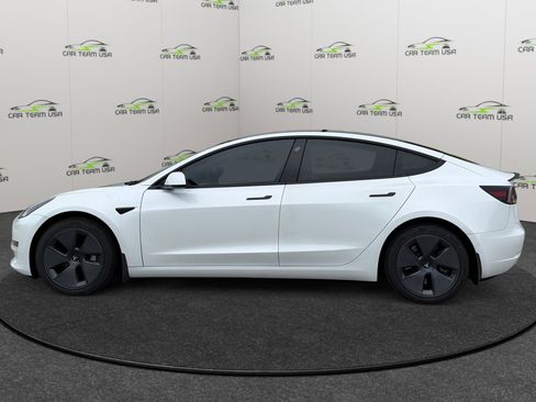Used 2022 Tesla Model 3 Long Range image 2