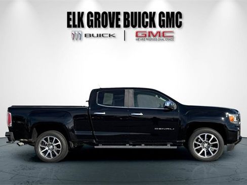 Used 2021 GMC Canyon Denali image 3