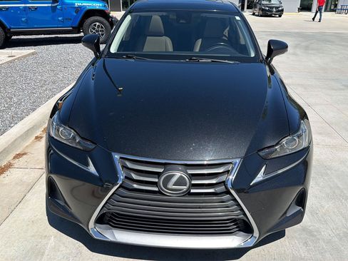 Used 2017 Lexus IS 300 AWD w/ Navigation System Package image 8