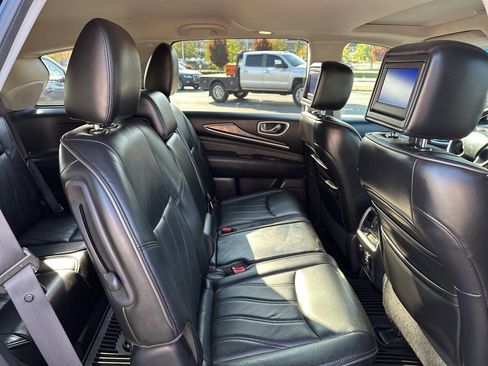 Used 2013 INFINITI JX35 AWD w/ Premium Pkg image 26