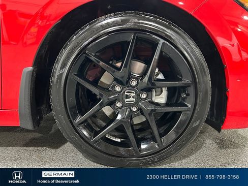 Used 2025 Honda Civic Sport image 12