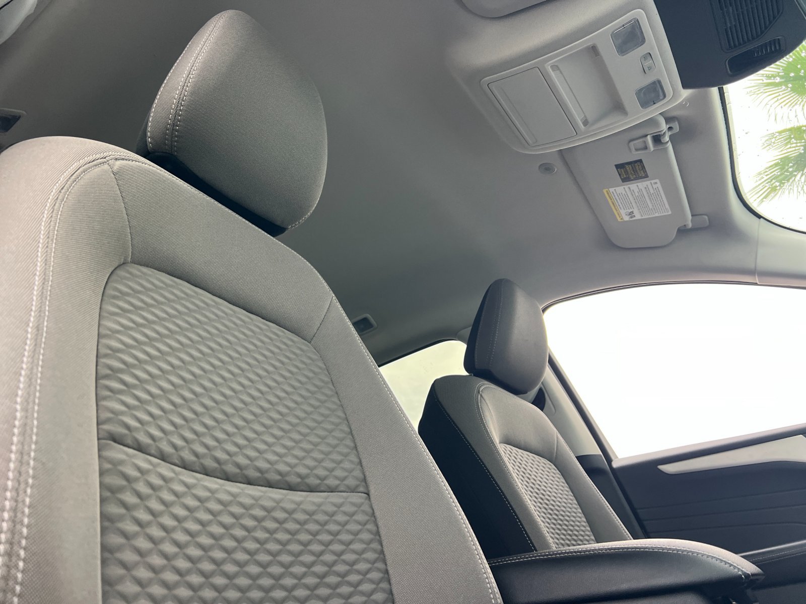 Used 2022 Ford Escape SE FWD image 17