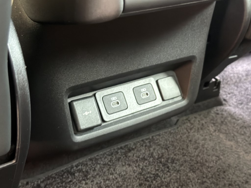 New 2026 Land Rover Discovery Dynamic SE AWD/4WD image 28