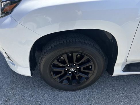 Certified 2023 Lexus GX 460 w/ Black Line Special Edition AWD/4WD image 10