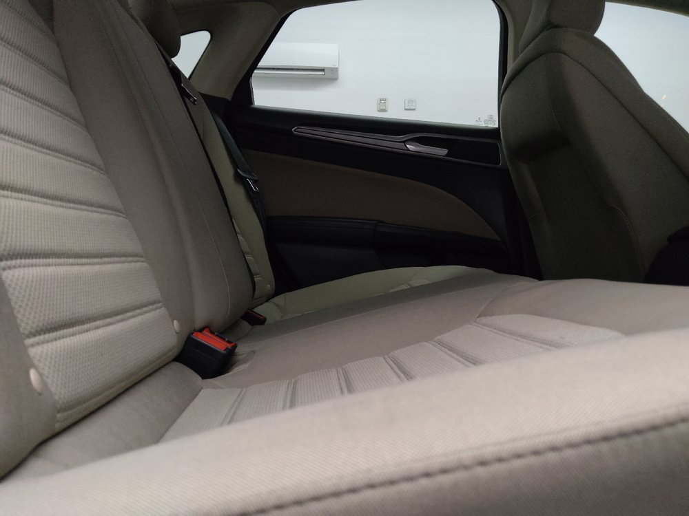 Used 2020 Ford Fusion S FWD image 19
