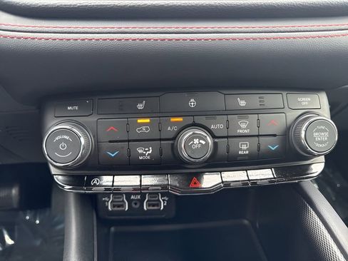 Used 2026 Dodge Durango GT RWD image 19