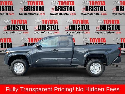 Used 2025 Toyota Tacoma SR AWD/4WD image 7