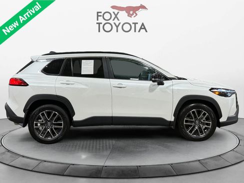 Used 2026 Toyota Corolla Cross XLE AWD/4WD image 7
